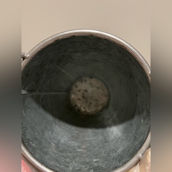 Metal Container - Perfect for Wedding Exit Sparklers - Picture 3 of 3